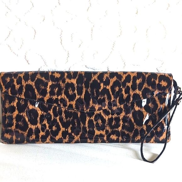 J CREW Super Sleek , Super Thin Animal Print Patent Clutch - Picture 3 of 17